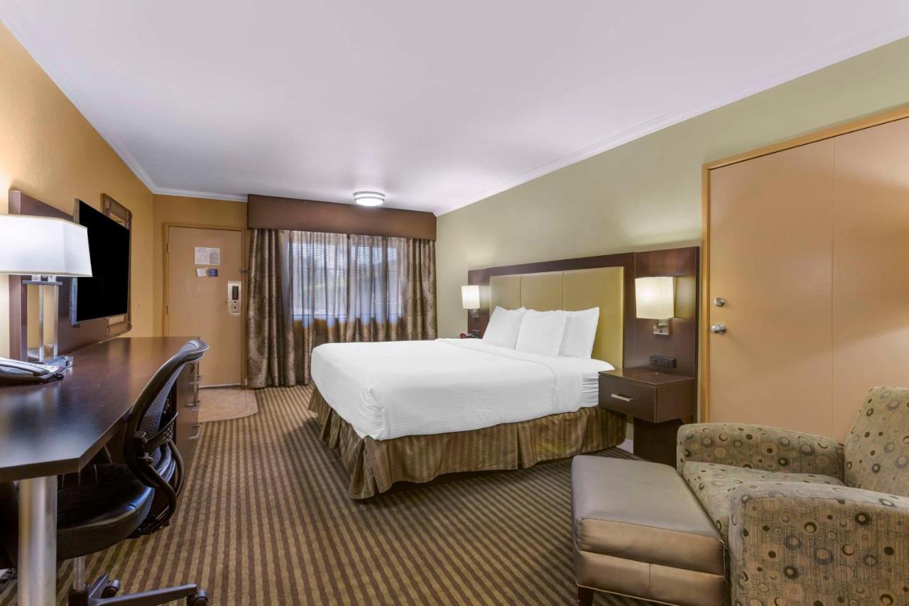 טוסון Best Western Royal Sun Inn & Suites מראה חיצוני תמונה