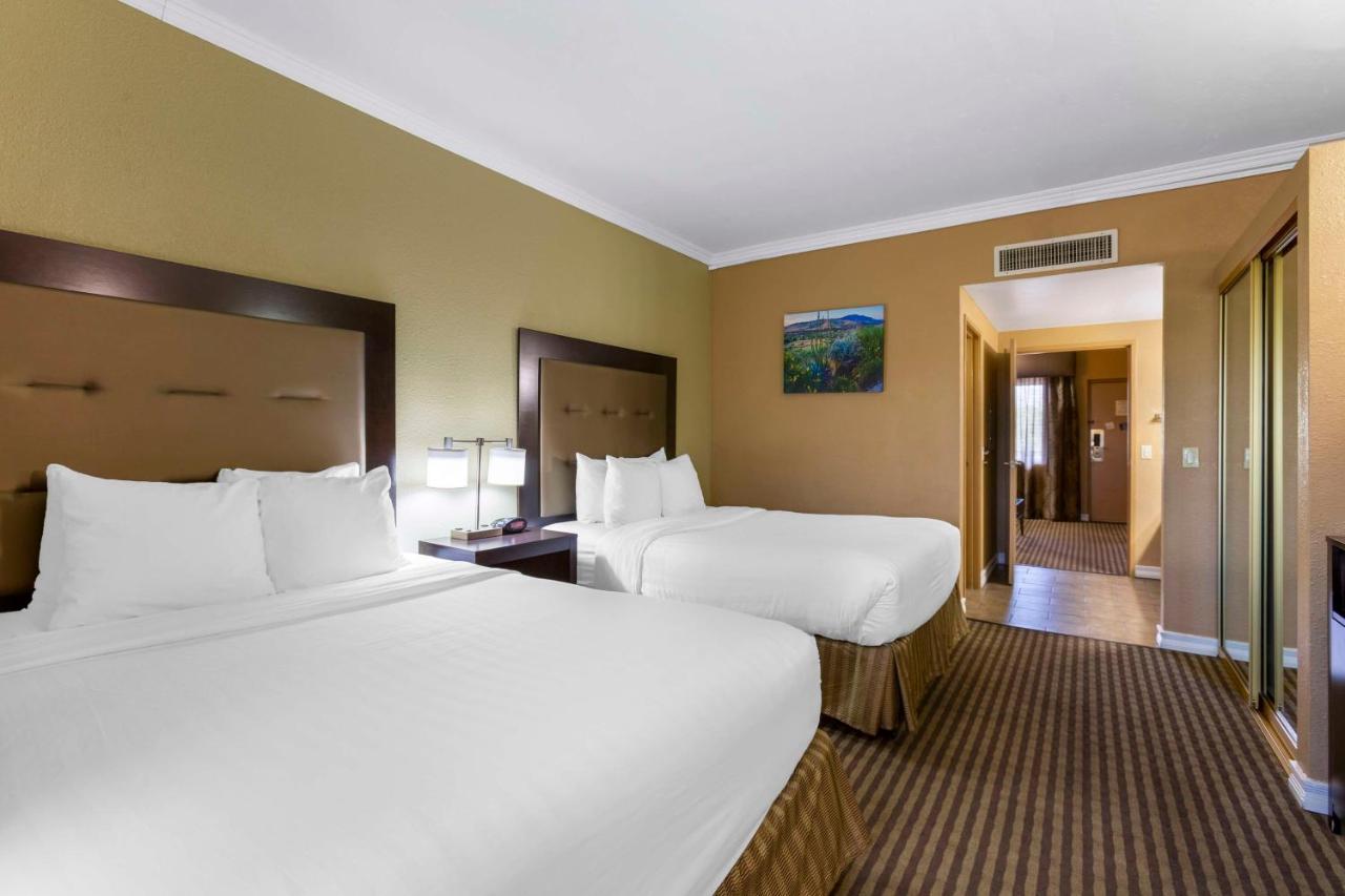 טוסון Best Western Royal Sun Inn & Suites מראה חיצוני תמונה